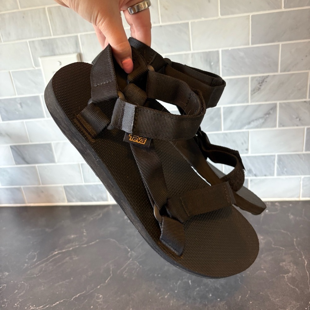 Teva Black Velcro Sandals Mens Size 10